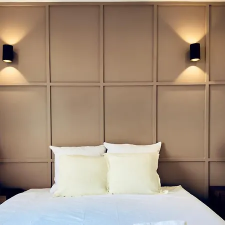 Apartment Cocoon 6p, Terrace With Eiffel Tower & Seine View *
