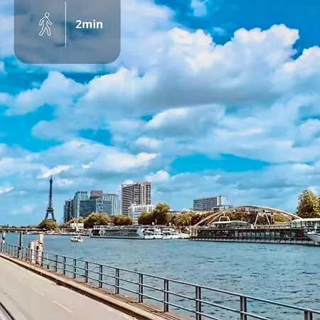 Cocoon 6p, Terrace With Eiffel Tower & Seine View * Paris